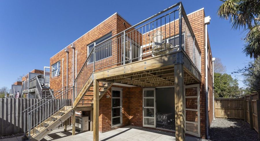  at 6/55 Thackeray Place, Waltham, Christchurch