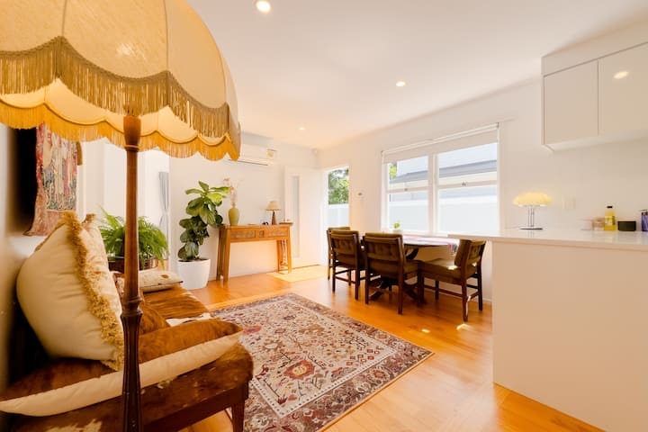  at 1/35A Wheturangi Road, Greenlane, Auckland
