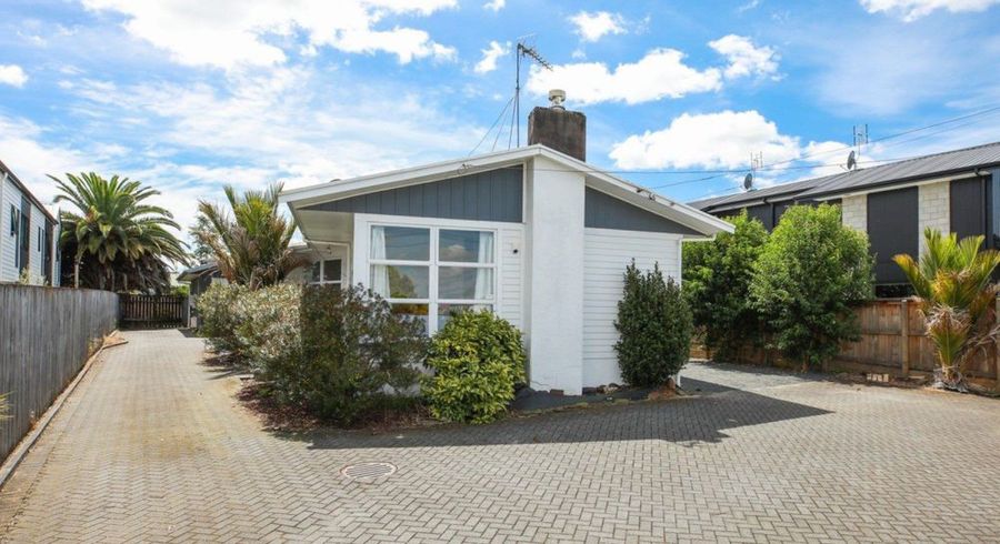  at 1/54 May Street, Hillcrest, Hamilton, Waikato
