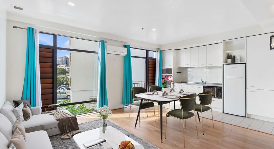  at 2F/5 Charlotte Street, Eden Terrace, Auckland City, Auckland