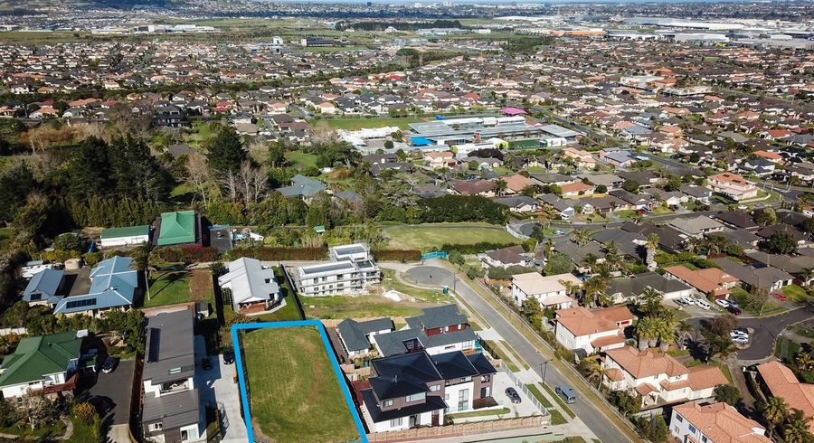  at 22 Roxborough Place, East Tamaki Heights, Auckland