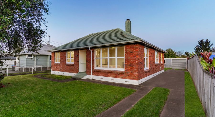  at 328 Panama Road, Mount Wellington, Auckland