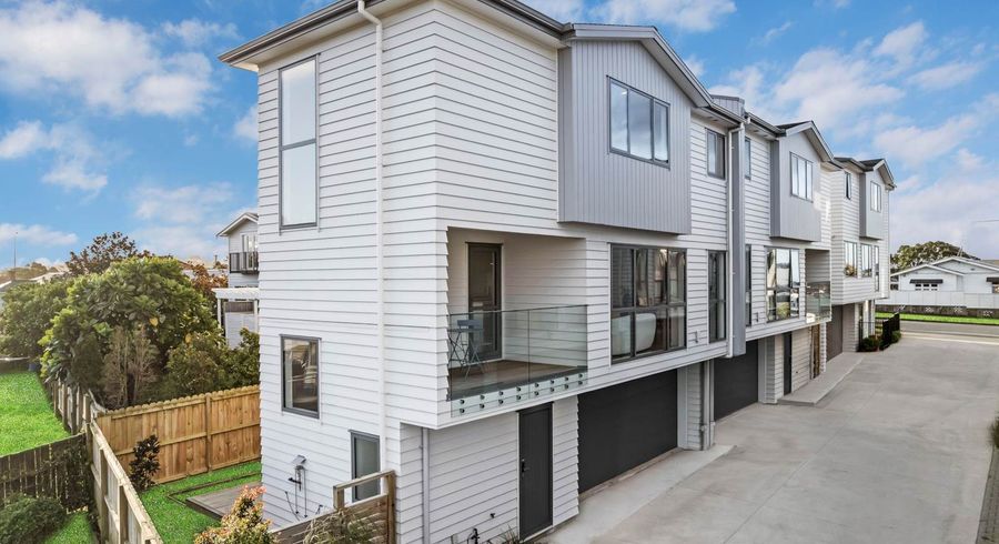  at 7/12 Jasper Avenue, Mount Roskill, Auckland City, Auckland