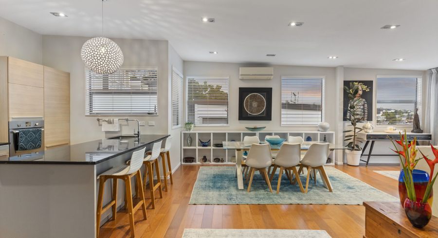  at 6/8 Wilk Lane, Browns Bay, Auckland