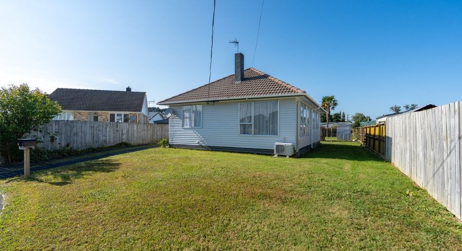  at 6 Perry Place, Bader, Hamilton, Waikato