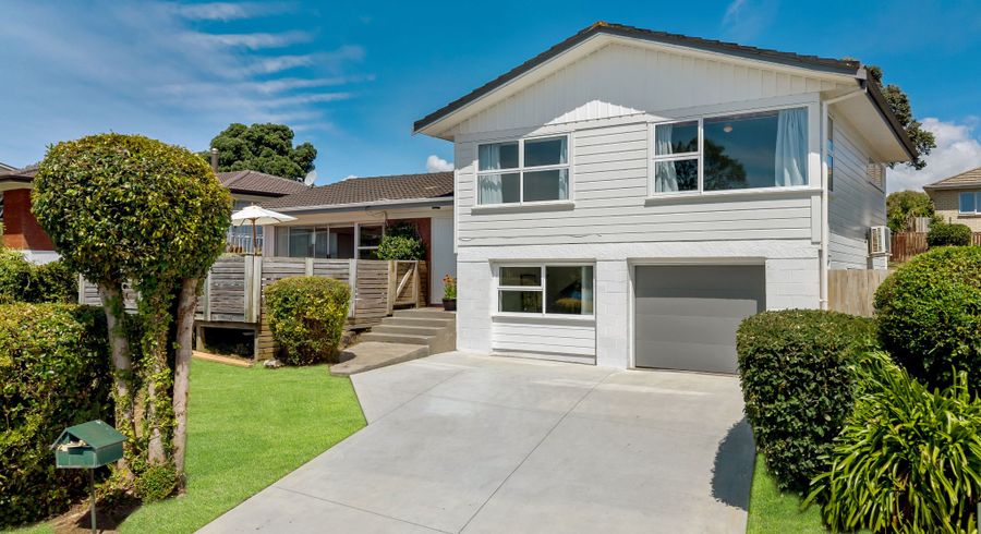  at 22 Archmillen Avenue, Pakuranga Heights, Manukau City, Auckland