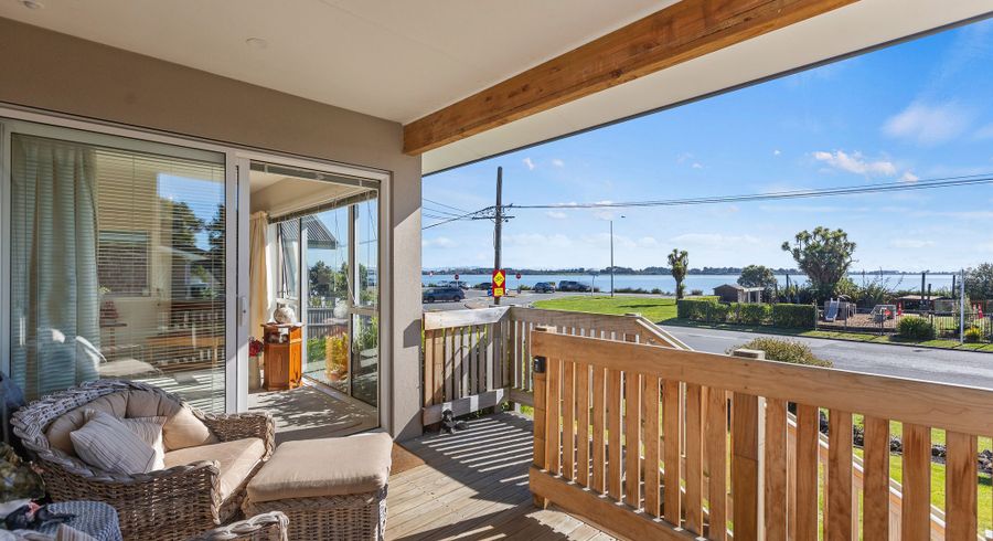  at 2/8 McCormacks Bay Road, Mount Pleasant, Christchurch City, Canterbury