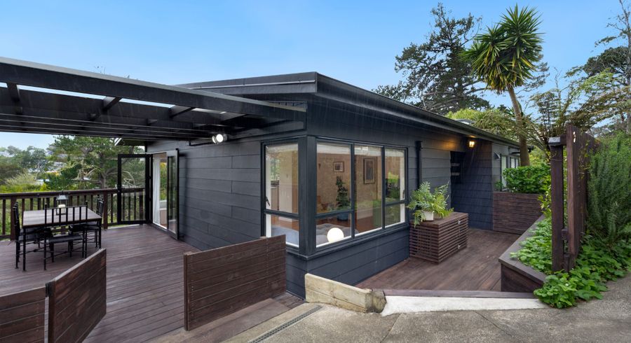  at 9 Mirage Place, Beach Haven, North Shore City, Auckland