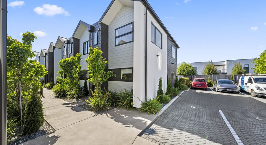  at 10/15 Bunyan Street, Waltham, Christchurch City, Canterbury