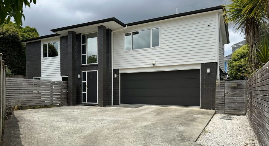  at 4B Garden Place, Mount Eden, Auckland