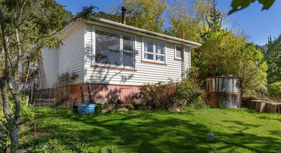  at 217 Omoto Road, Greymouth, Grey, West Coast