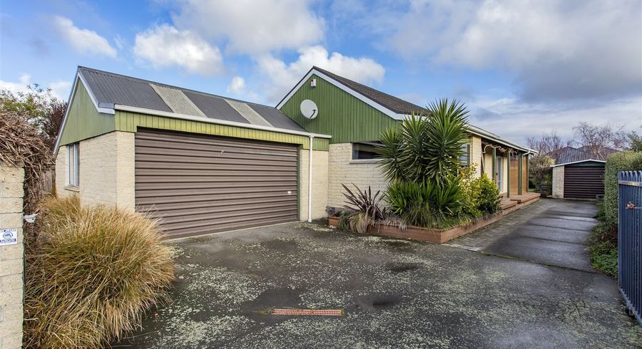  at 277 Hendersons Road, Hoon Hay, Christchurch