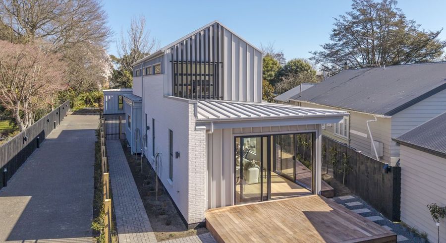  at 8 Girvan Street, Fendalton, Christchurch City, Canterbury
