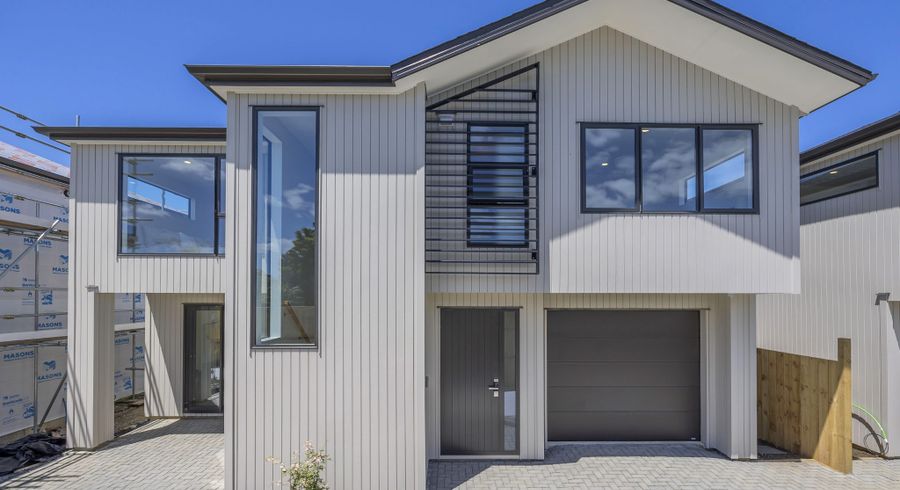  at 744B East Coast Road, Pinehill, Auckland