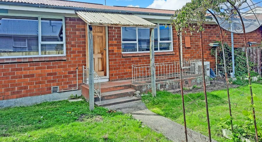  at 2/13 Bowen Street, Upper Riccarton, Christchurch City, Canterbury