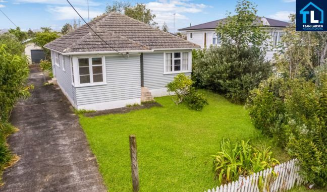  at 16 Brains Road, Kelston, Auckland