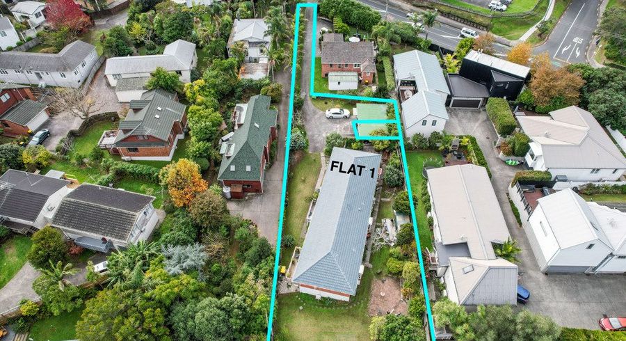  at 1/263 Lake Road, Belmont, Auckland