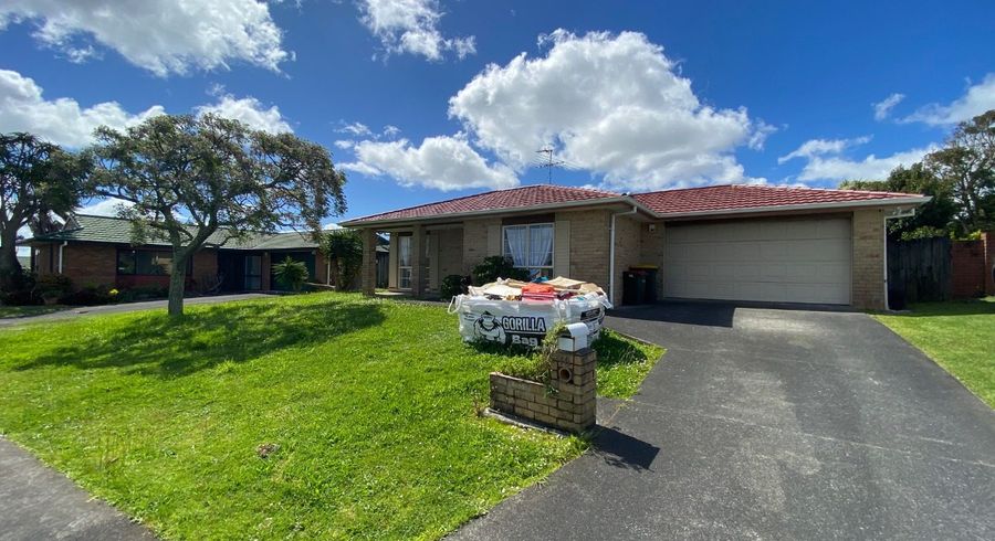  at 18 Newbegin Place, Weymouth, Manukau City, Auckland