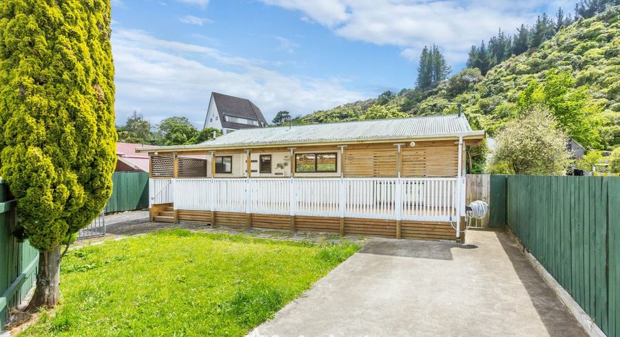  at 6 Edmund Lomas Grove, Birchville, Upper Hutt, Wellington