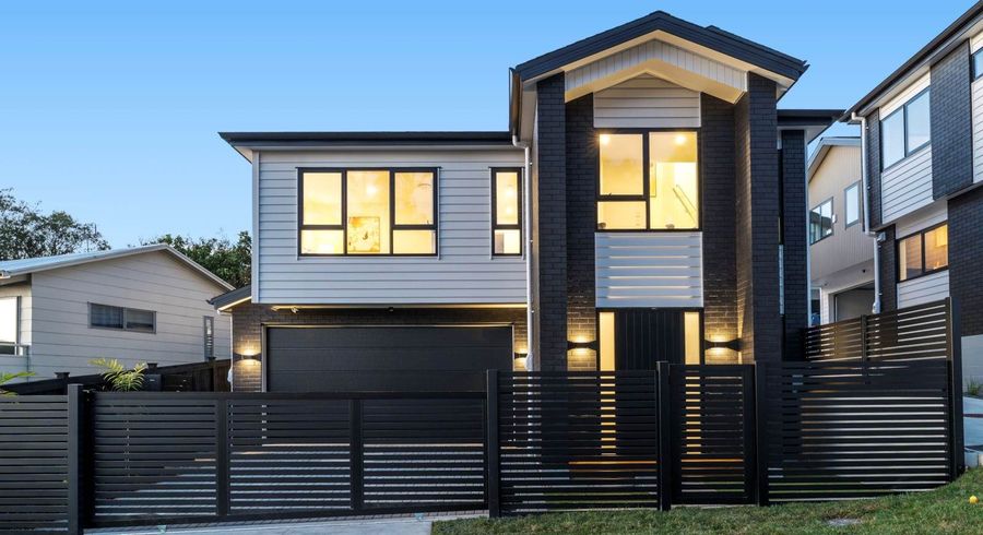 at 16A Woodhouse Place, West Harbour, Waitakere City, Auckland
