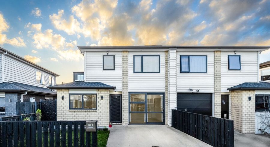  at 18 Dolbel Place, Mangere East, Auckland