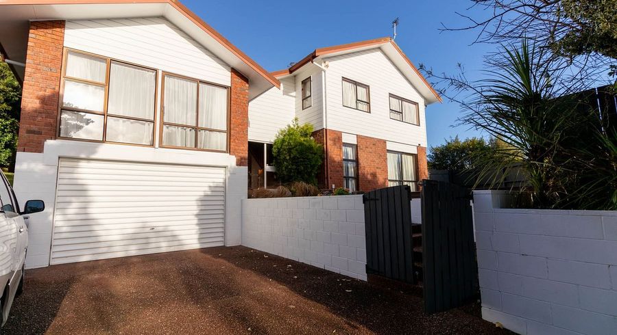 at 85 Kennedy Avenue, Forrest Hill, North Shore City, Auckland