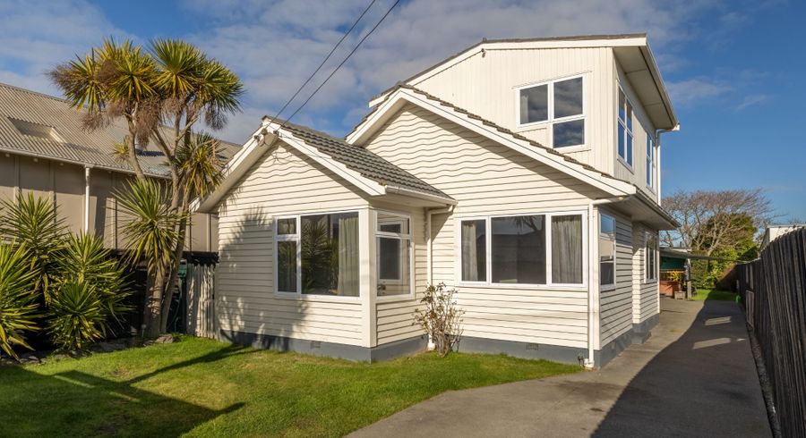  at 390 Keyes Road, New Brighton, Christchurch