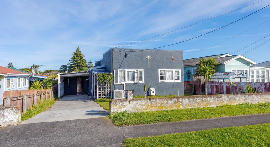  at 17 Aotea Street, Castlecliff, Whanganui