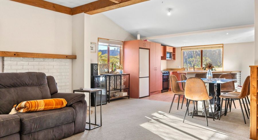  at 1/160 Acacia Heights Drive, Acacia Bay, Taupo, Waikato