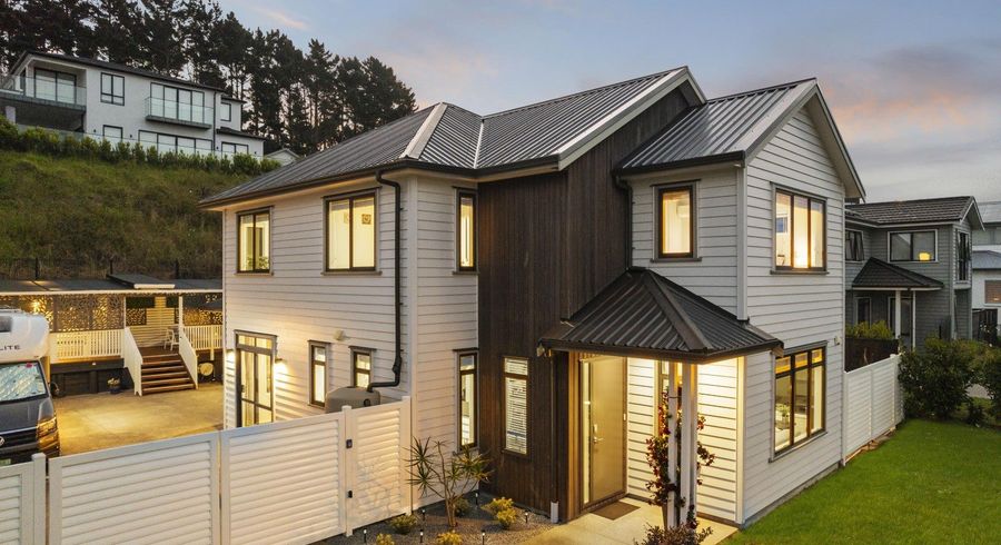  at 27 Ormonde Drive, Silverdale, Silverdale