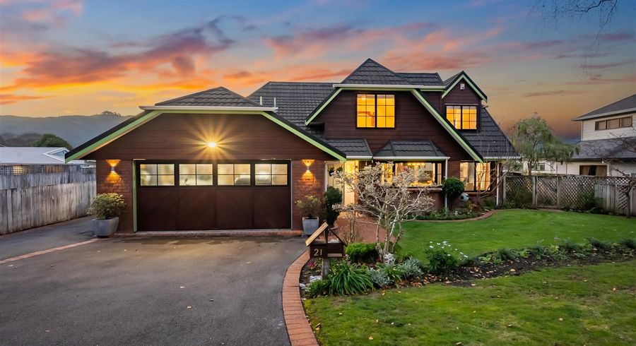  at 2/21 Marlborough Street, Silverstream, Upper Hutt