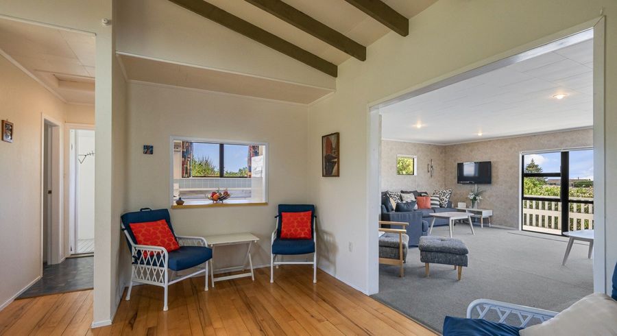  at 5 Norna Grove, Waikawa Beach, Horowhenua, Manawatu / Whanganui