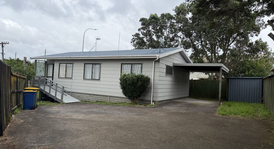  at 3/11 fruitvale road, New Lynn, Waitakere City, Auckland