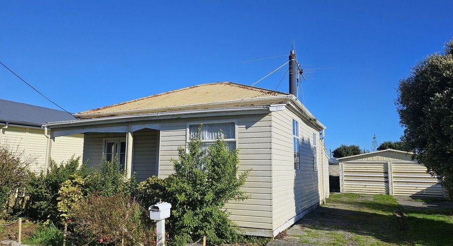  at 70 Fox Street, Cobden, Grey, West Coast