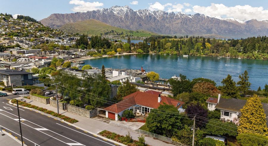  at 46 Man Street, Queenstown, Queenstown