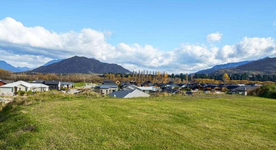  at 18/B Tonis Terrace, Lake Hayes, Queenstown-Lakes, Otago