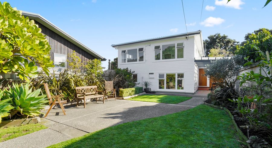  at 26 Tuatoru Street, Eastbourne, Lower Hutt