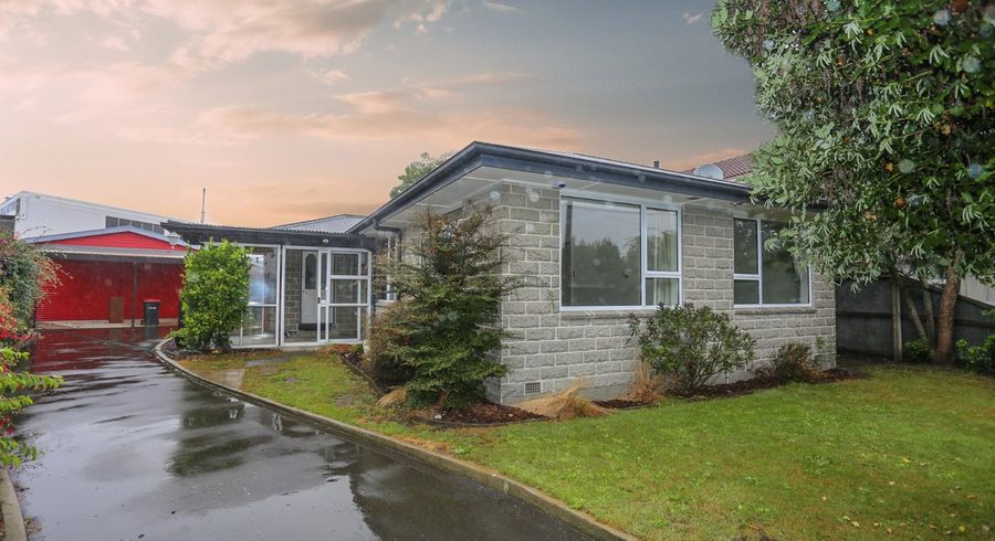  at 92 Greenhaven Drive, Burwood, Christchurch City, Canterbury