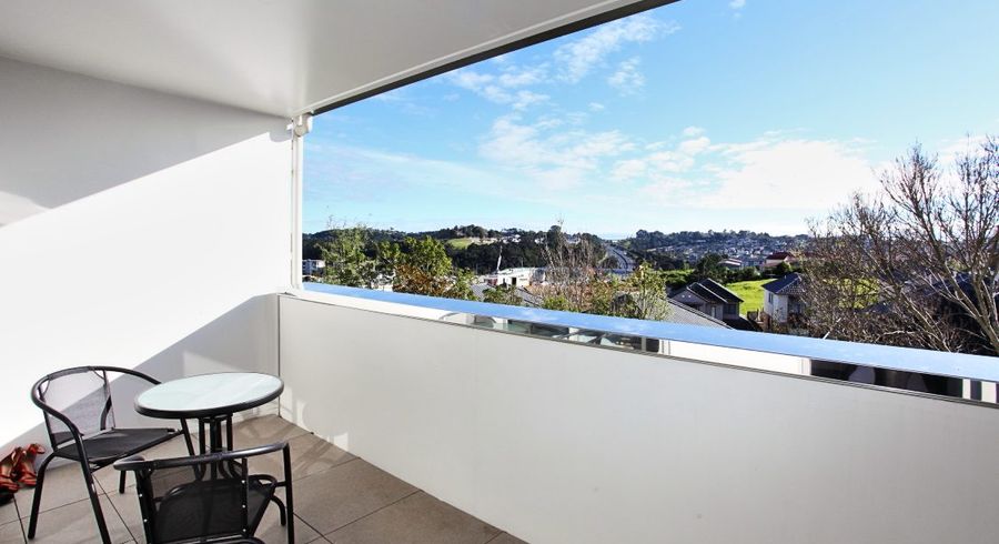  at C15/60 Masons Road, Oteha, North Shore City, Auckland