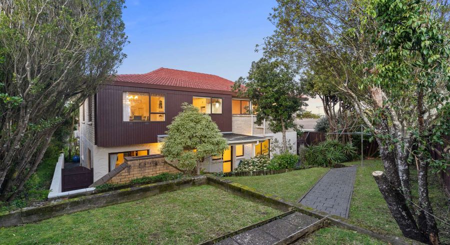  at Olena Ave, Sunnyhills, Manukau City, Auckland