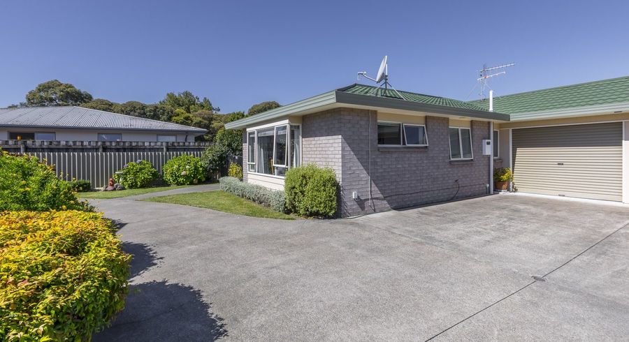  at 2/2 Anzac Avenue, Onekawa, Napier