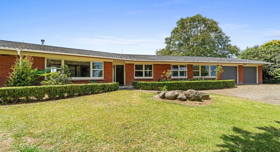 at 806 Te Kawa Road, Te Kawa