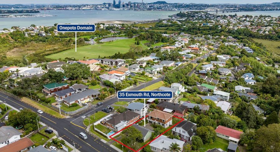  at 35 Exmouth Road, Northcote, Auckland