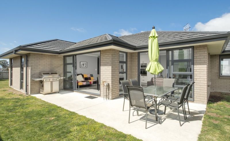 at 27 Leet Crescent, Papamoa Beach, Papamoa