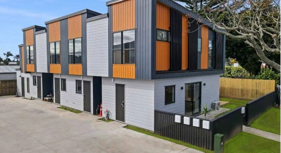  at 35 Martin Road, Manurewa, Manukau City, Auckland