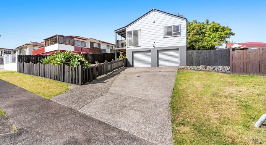  at 152 Everglade Drive, Totara Heights, Manukau City, Auckland