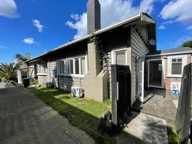  at 9c Kingsway Avenue, Sandringham, Auckland City, Auckland