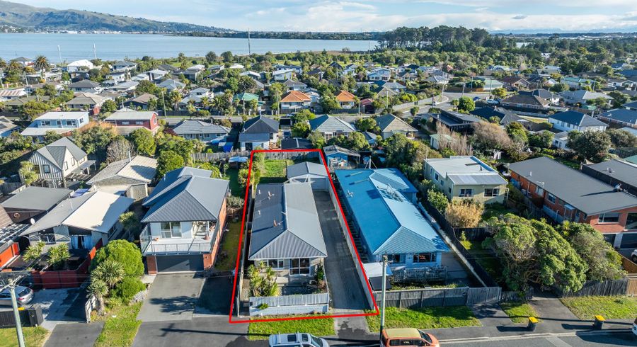  at 521 & 521A Marine Parade, South New Brighton, Christchurch City, Canterbury