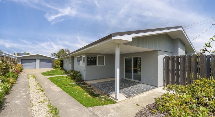  at 2 Argyle Street, Weston, Oamaru
