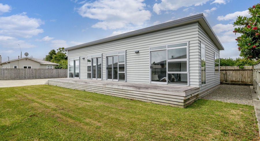  at 992A Tremaine Avenue, Roslyn, Palmerston North, Manawatu / Whanganui